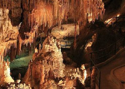 Crystal and Fantasy Caves, Bermuda